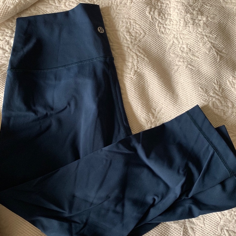 Wunder Under Crop